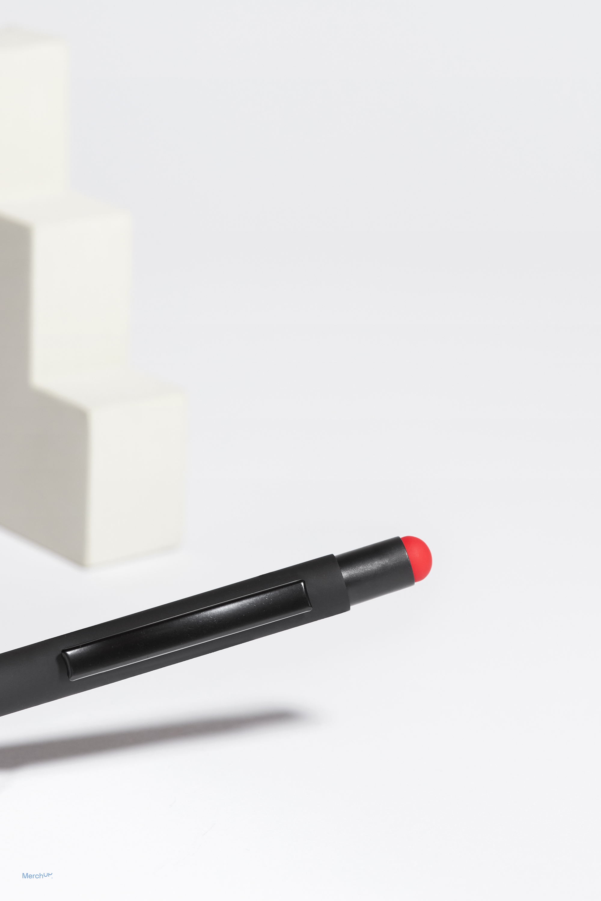 Długopis z gumką do ekranu