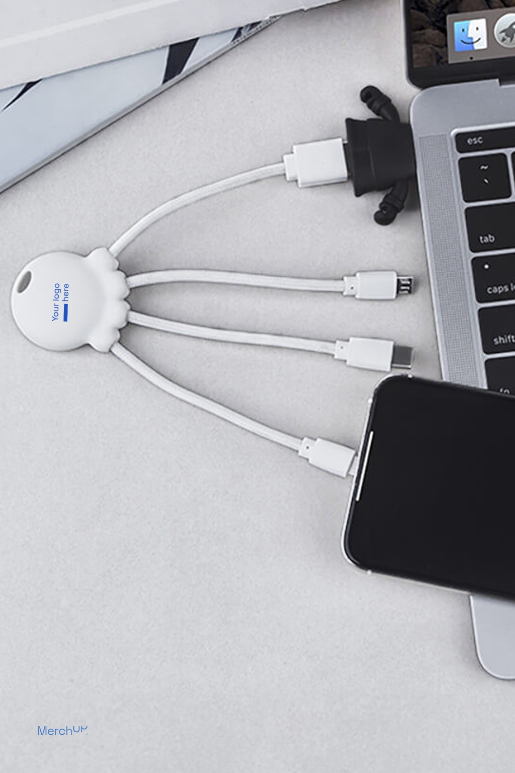 Adapter w kształcie ośmiornicy