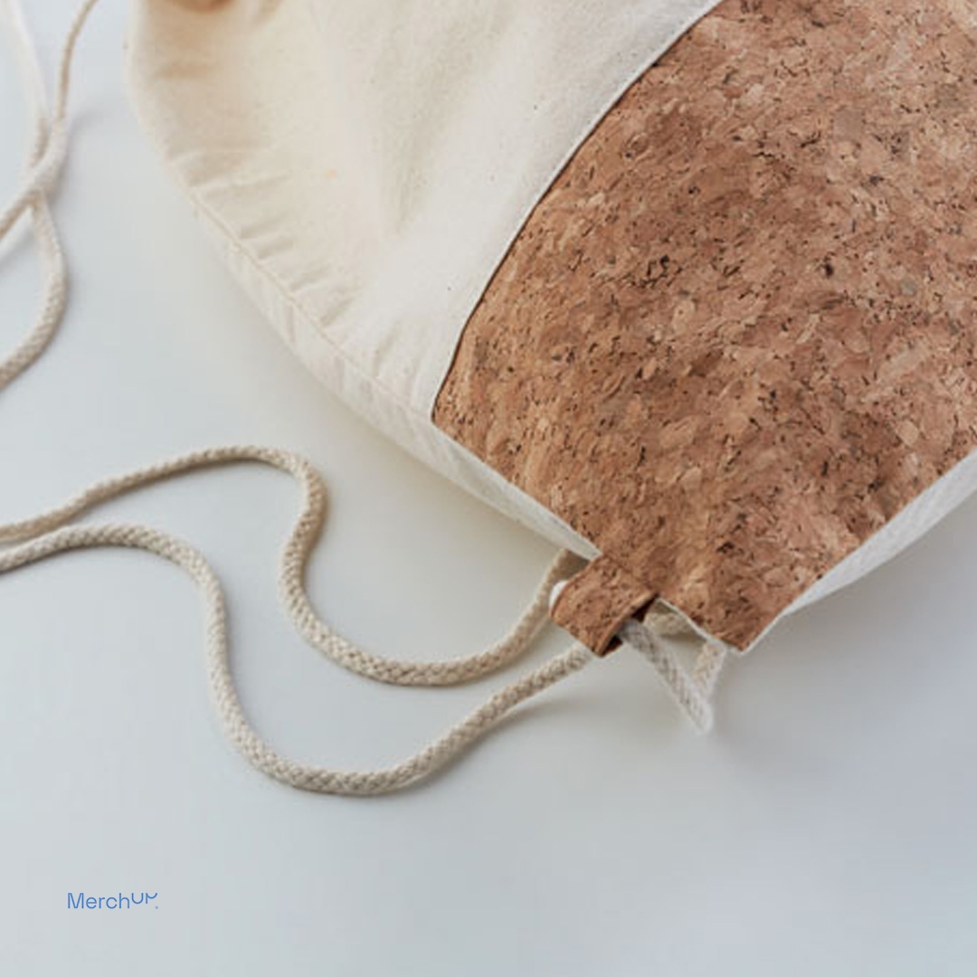 Worko-plecak z korkowym wykończeniem