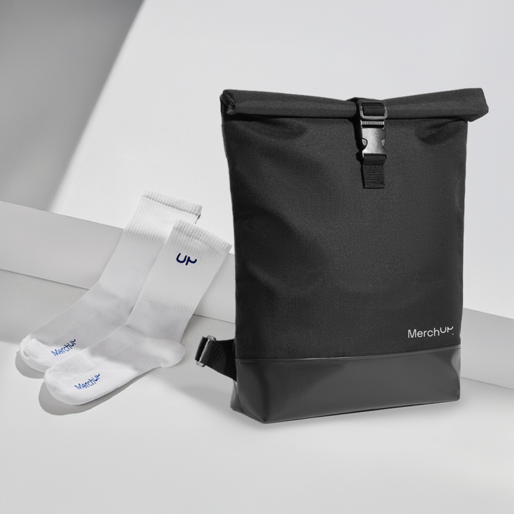 Firmenwerbung, Firmenkleidung, Socken mit Logo, Rucksack mit Logo, Gadgets mit Logo
