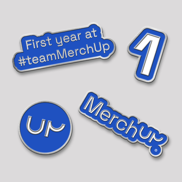 Geschenkartikel für Mitarbeiter anlässlich von Arbeitsjubiläen, Arbeitsjubiläum, personalisierte Pins