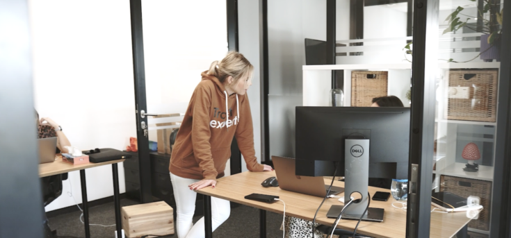 Sweatshirts mit der Marke Traffit Experts