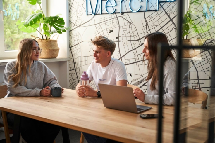 Photos of employees in a business session