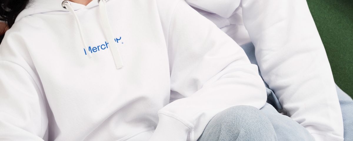 Prezenty świąteczne: personalizowana odzież